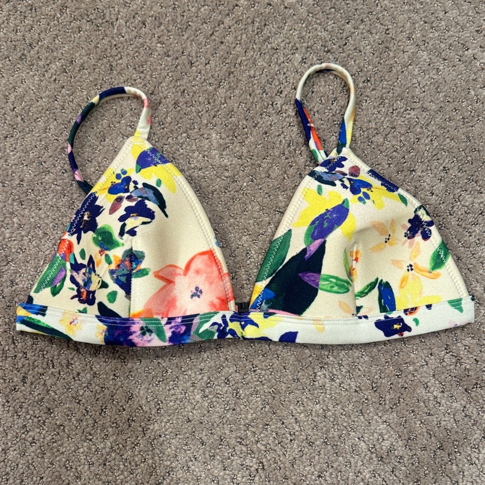 Floral TRIANGL Bikini Top